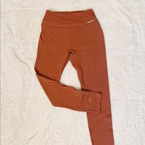 Whitney Simmons X Gymshark leggings